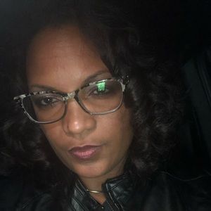 Meet your Posher, Naquisha